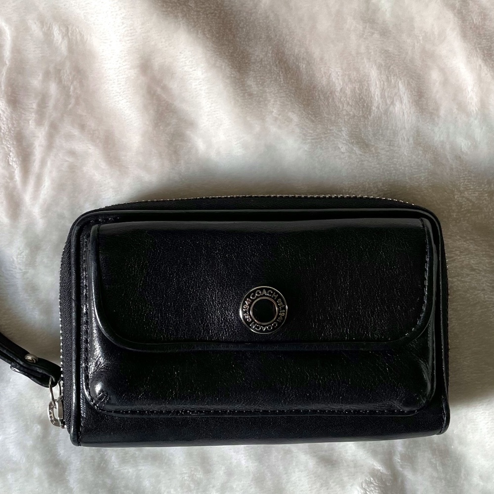 Coach Black Leather Zip Around Wallet Wristlet